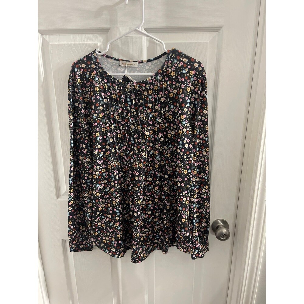 Fantaslook Long Sleeve Shirt Size XL Black Floral New With Tags